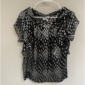 Barney’s NY Black and Silver holiday top M